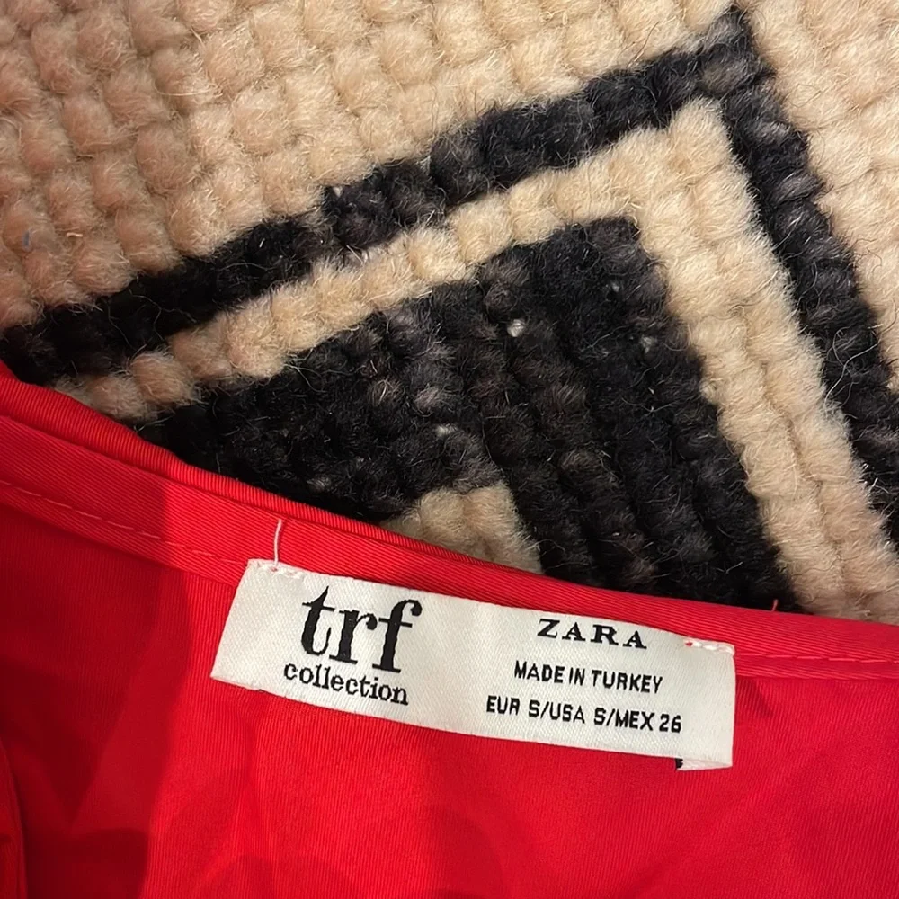 Zara One Shoulder Ruffle Top - Picture 3 of 4